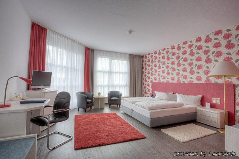 Euro Park Hotel Hennef Hennef  Ngoại thất bức ảnh