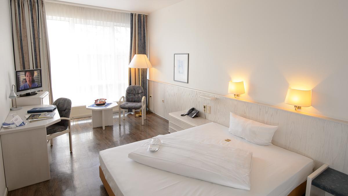 Euro Park Hotel Hennef Hennef  Ngoại thất bức ảnh