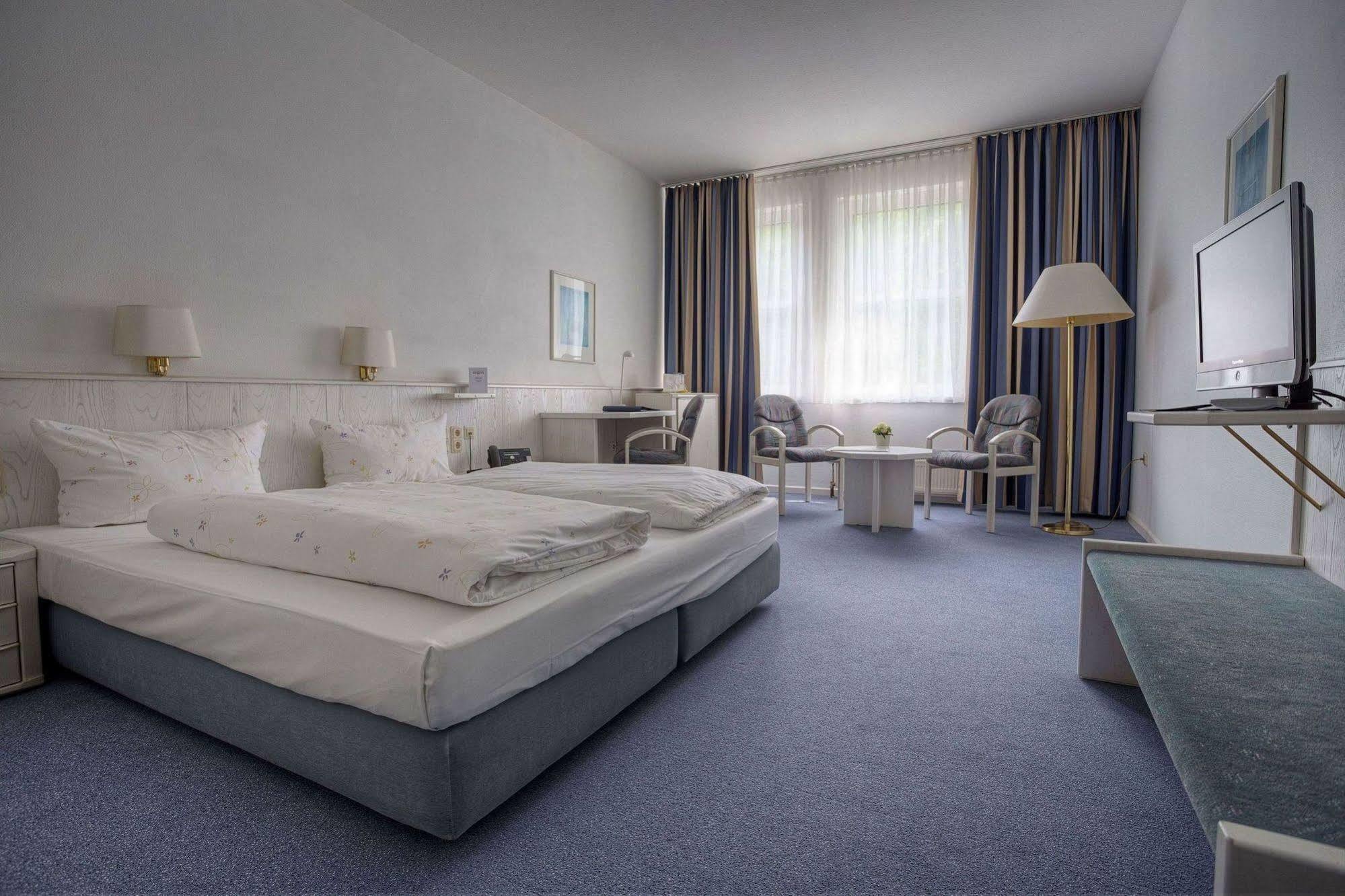 Euro Park Hotel Hennef Hennef  Ngoại thất bức ảnh