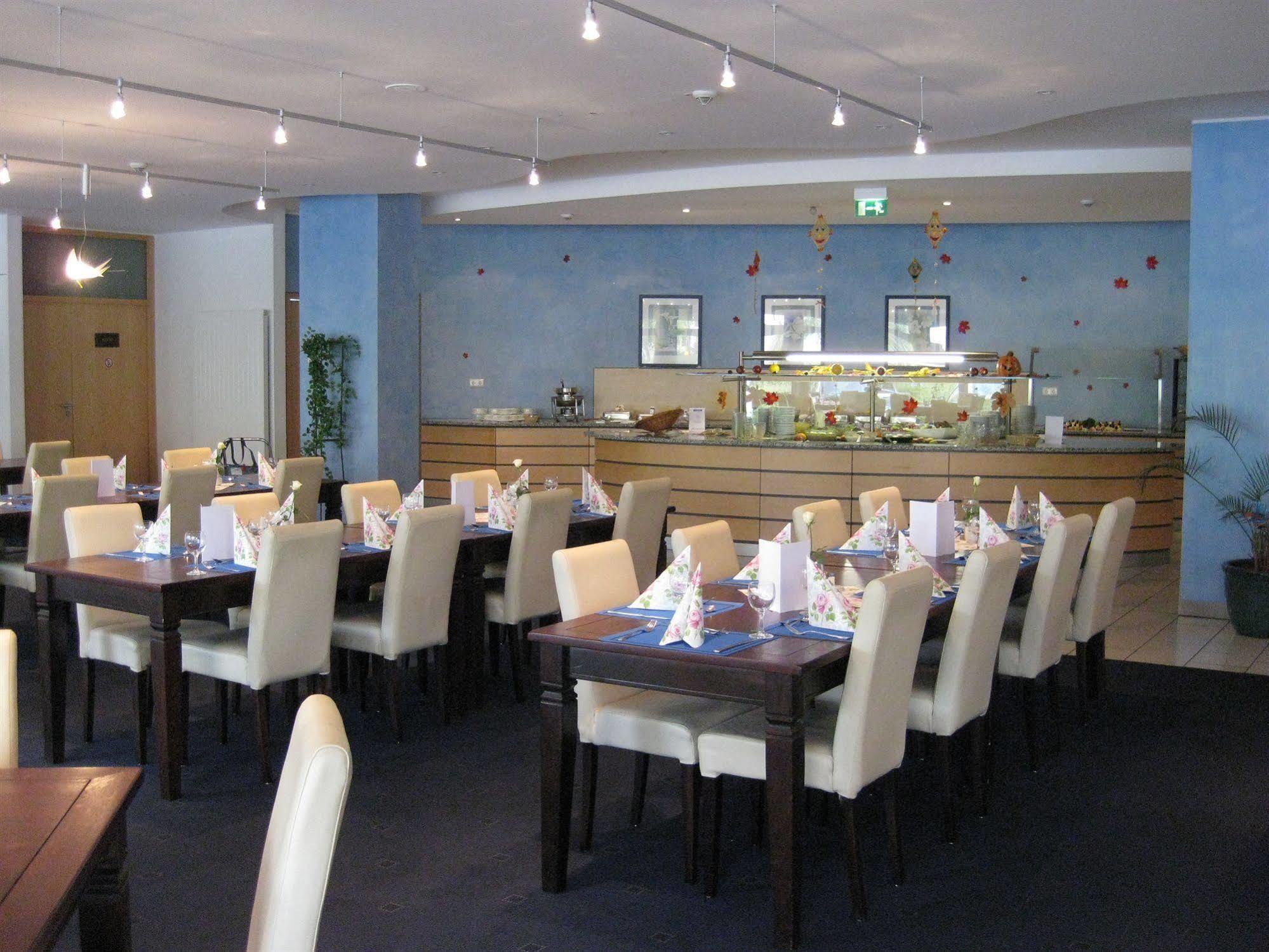 Euro Park Hotel Hennef Hennef  Ngoại thất bức ảnh